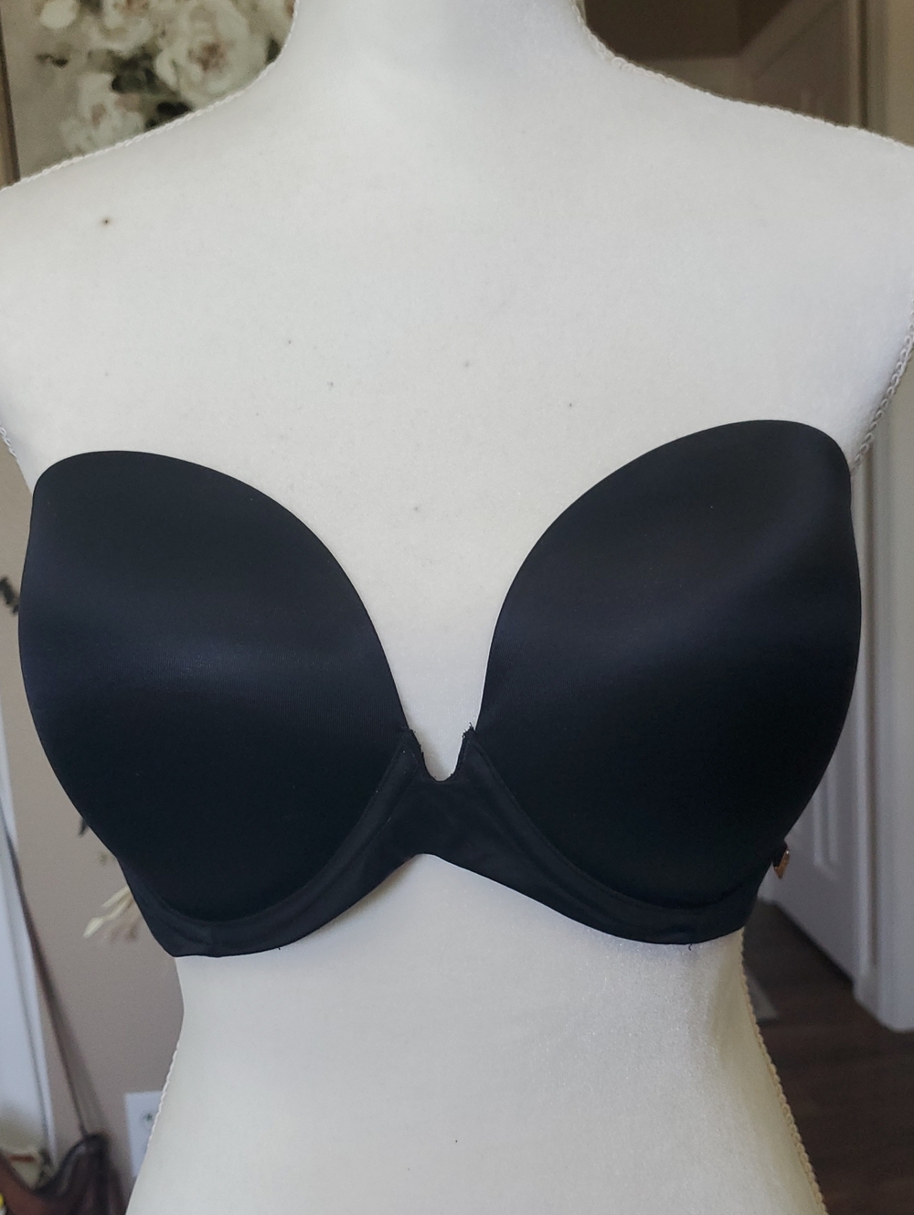 Victoria's Secret Black Strapless Adhesive Bra